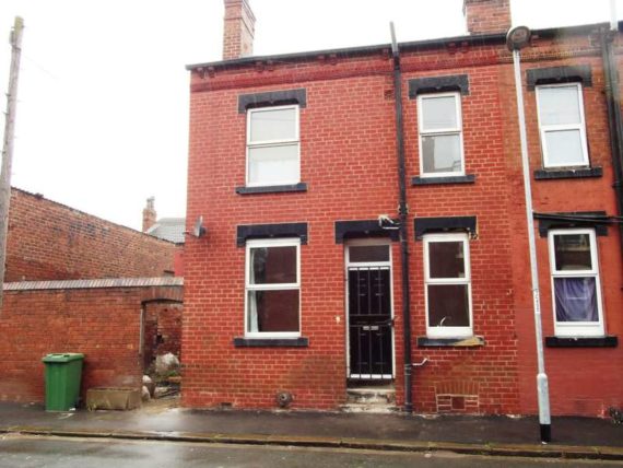 1 bedroom Terraced f...